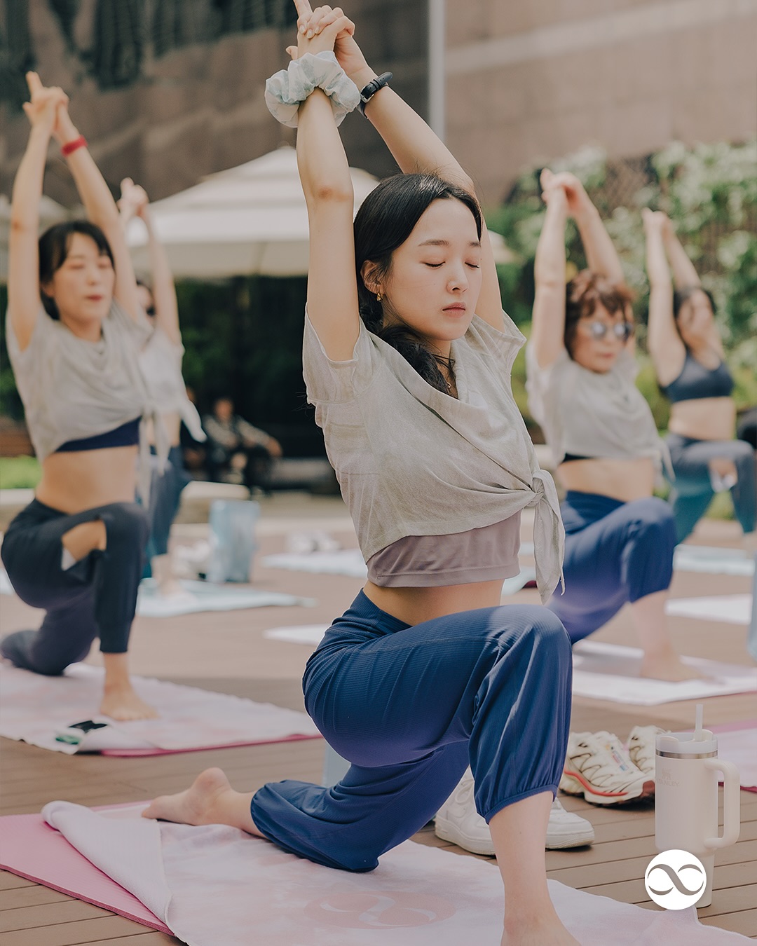 직장인 스트레스 OUT! 6월에는 요가 어때? | 