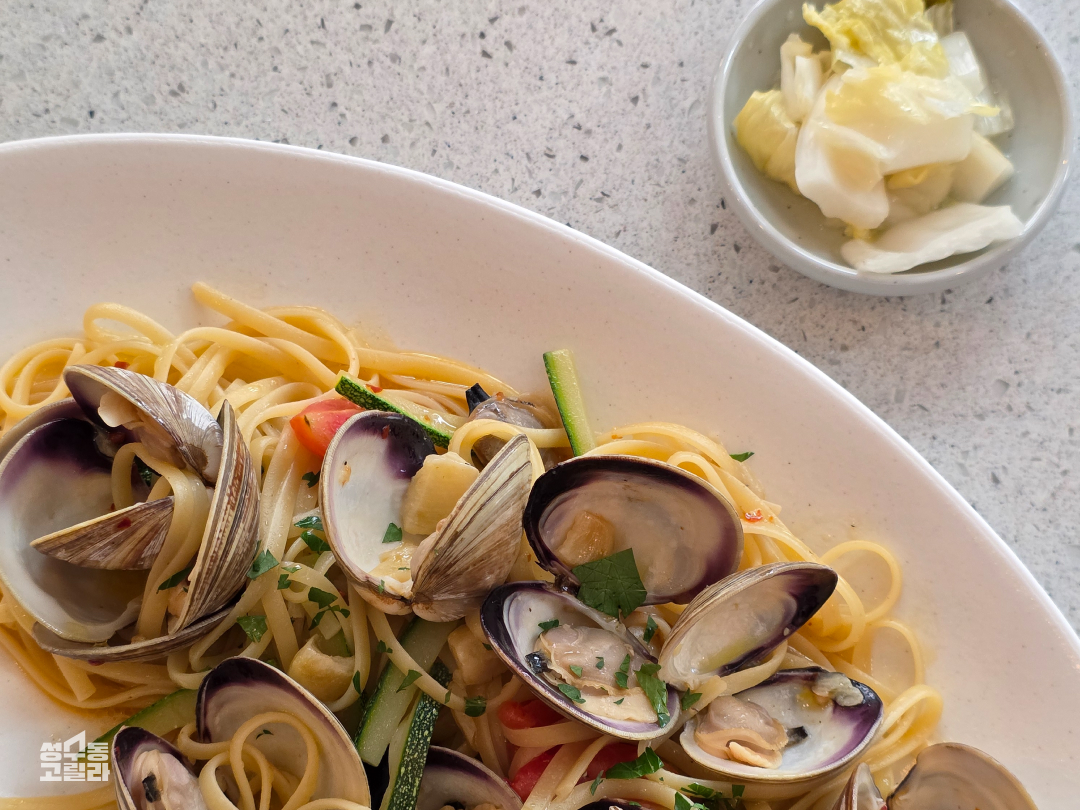 파스타에 백김치 조합? WOW SEXY FOOD! | 