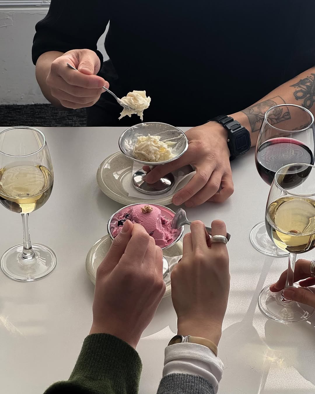 와인은 거들 뿐. 이색 매력에 취하는 성수 와인바 5 |