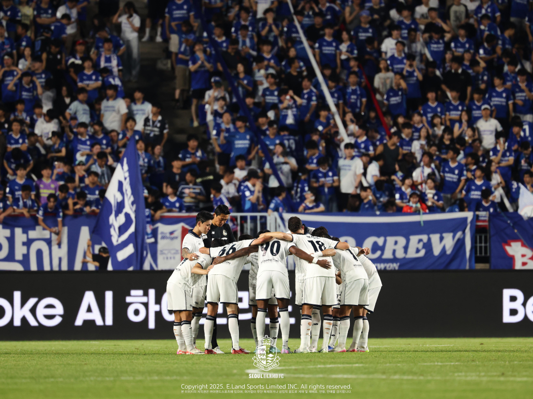 구단 최초의 팝업스토어, 서울 이랜드 FC X 무신사 | 