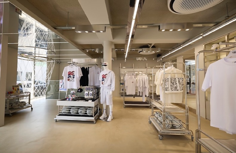 성수 스트릿에서 농구 한 판? | 