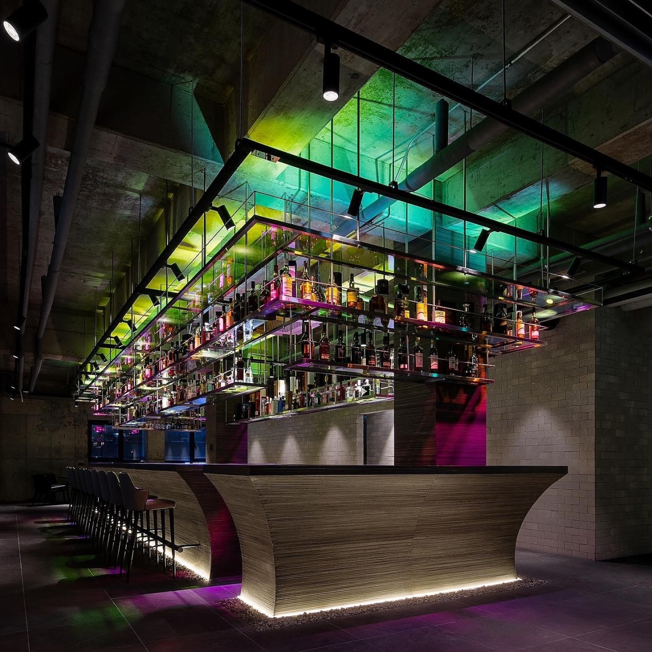 성수동 바 도장 깨기 하실 분? | 